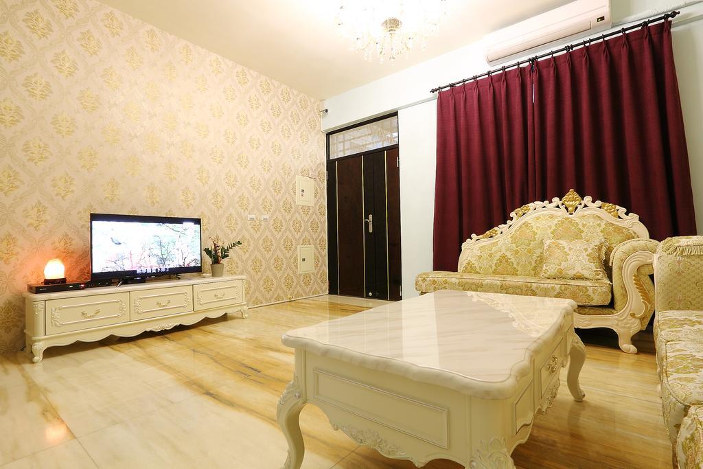 Princess Chloe B&B Hengchun Old Town Exterior foto